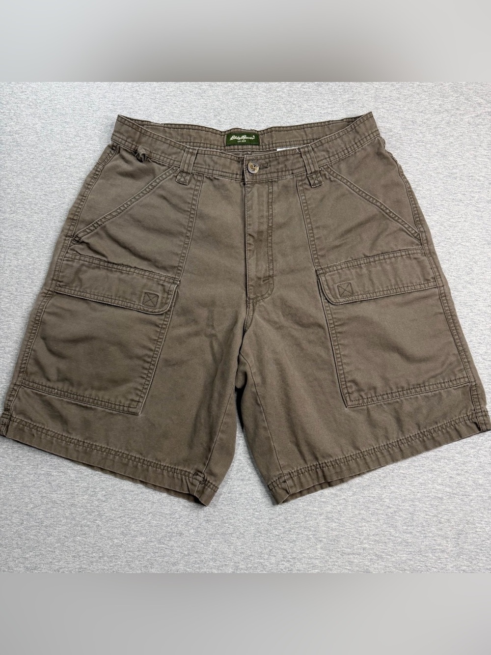 Eddie Bauer Men’s Canvas Cargo Shorts Heavy Cotton Size 36 Utility Workwear Hike
